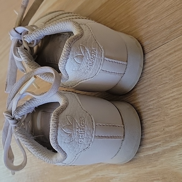 Adidas toddler 5 Samoa shoes - Picture 4 of 6